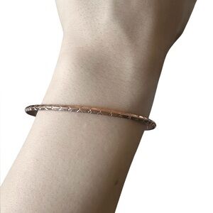 Rose gold bangle
